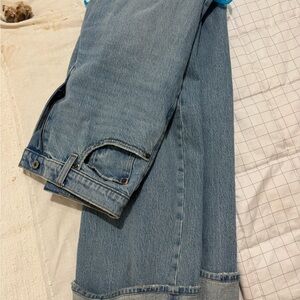 Abercrombie 90s straight leg Jean